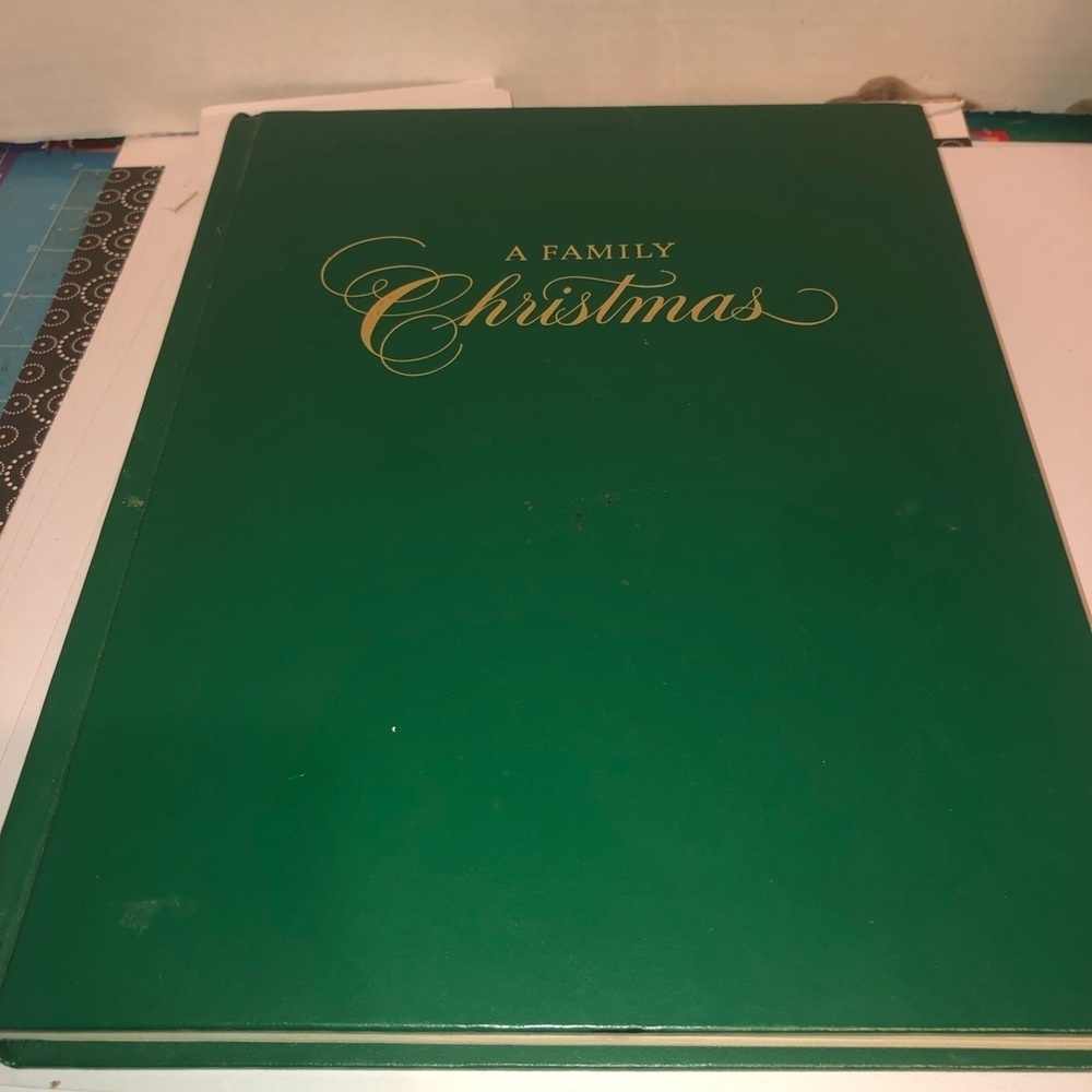 Green 'A Family Christmas' Book